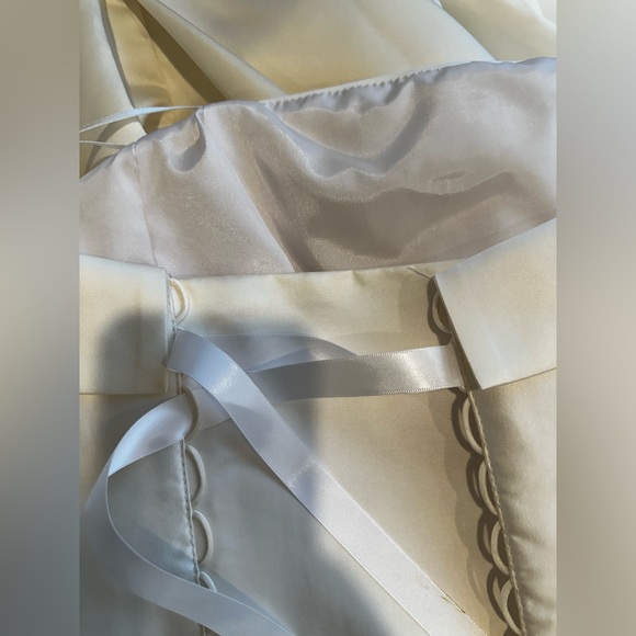 Custom-Made Two-Piece Satin Ballgown A-Line Wedding Dress (Adjustable Size) - Picture 4 of 11